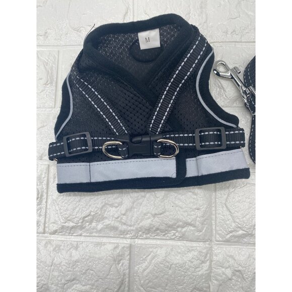 Pet Harness & Leash Set Adjustable Reflective Black & Gray Safety Vest Size M - Picture 3 of 9